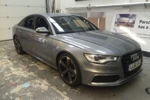saloon-black-pack-chrome-delete-gloss-black-wrapping Chrome Delete