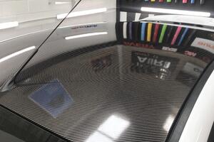 roof-wrapped-in-gloss-carbon-fibre-wrap Gloss Carbon Fibre Wrap